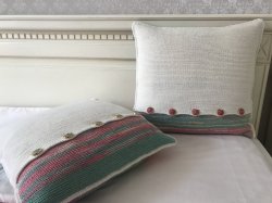 Секреты вязания наволочек для диванных подушек спицами и крючком - магазин мебели Dommino