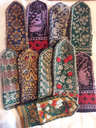 Гардероб Мастер-класс Вязание спицами Яркие носки с орнаментом Джурабки Нитки