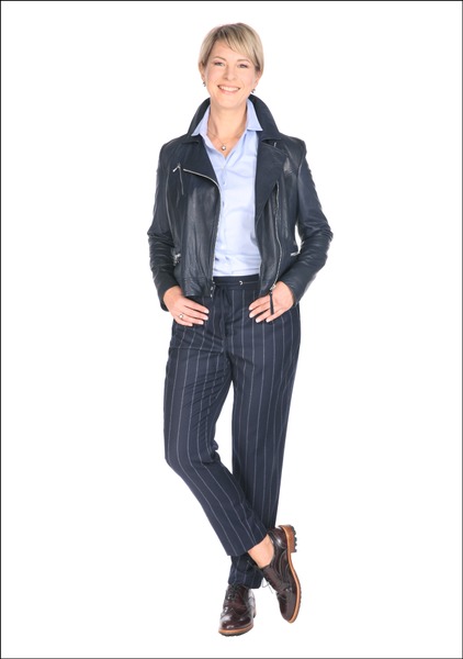 Комплект №4 . Куртка, блуза, брюки и броги – Massimo Dutti