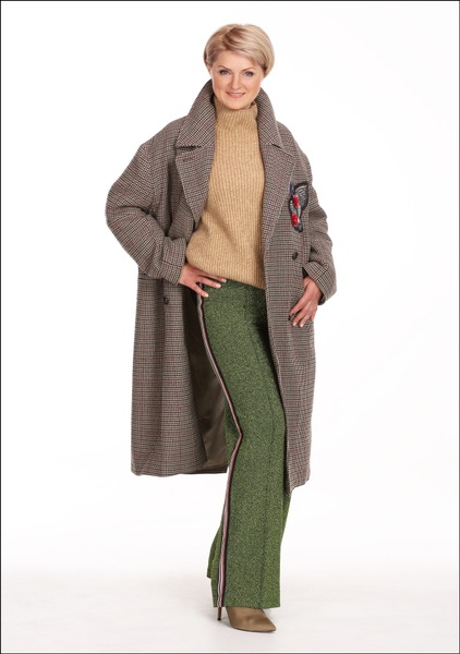 Комплект №6 . Пальто, джемпер, брюки и сапоги – H&M