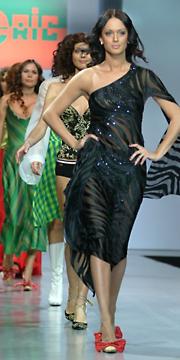 Feeric.  pret -a- porter, - 2004-05 .