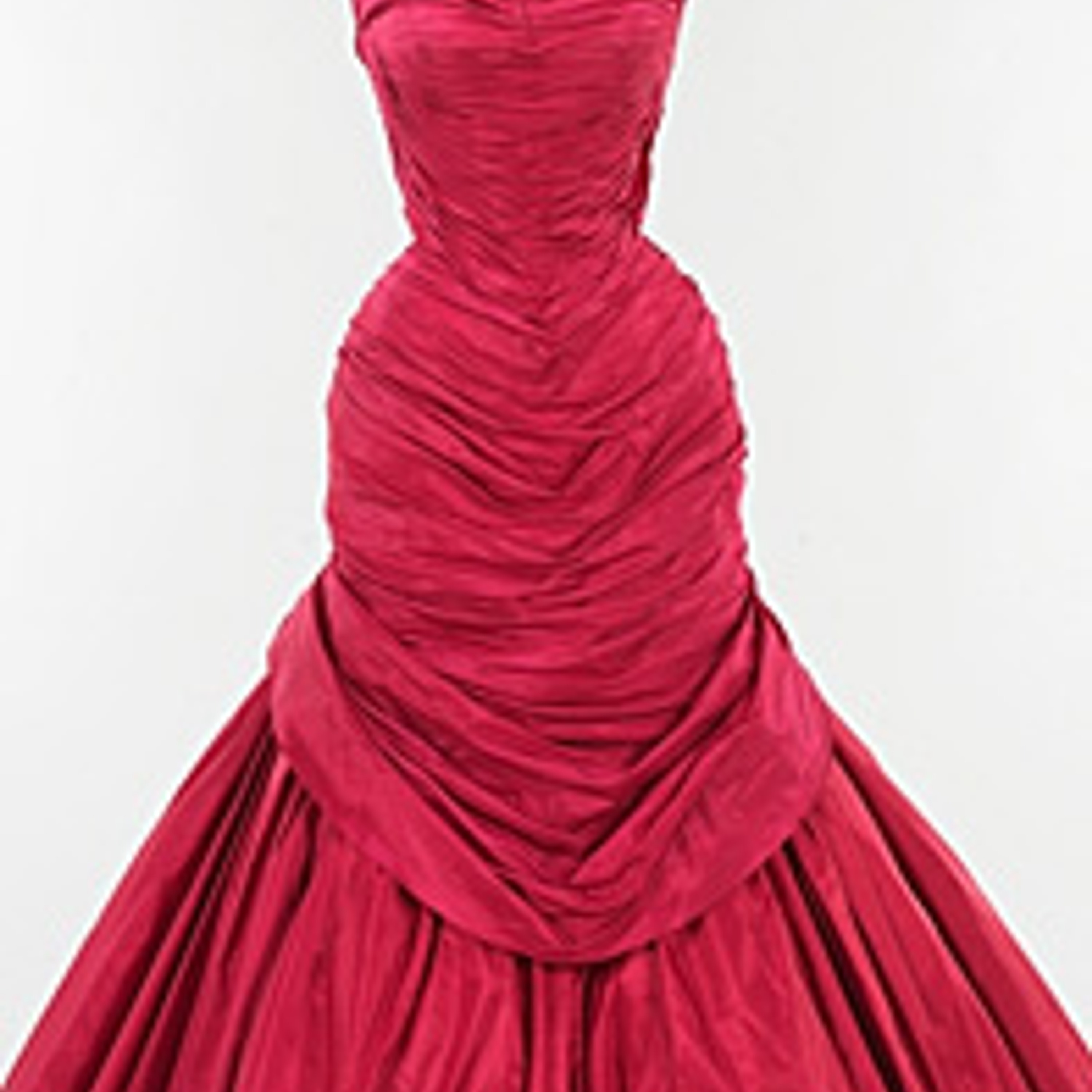 Фото 23. Платье "Дерево". Красная тафта, белый атлас, красный, розовый, белый тюли. 1955 г.