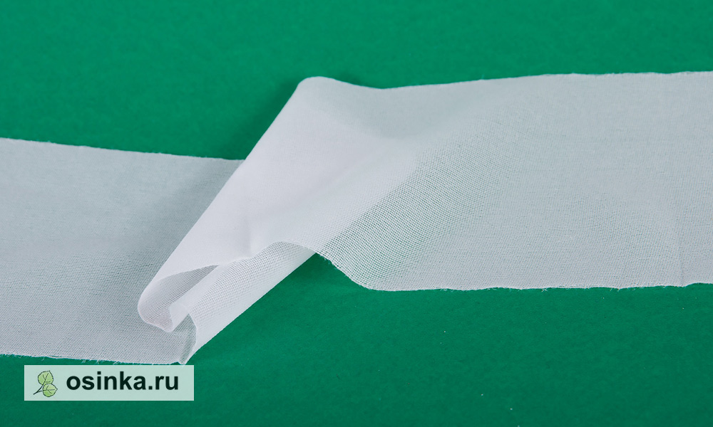 Фото. Дублерин-моноэластик в свободном и растянутом состоянии.