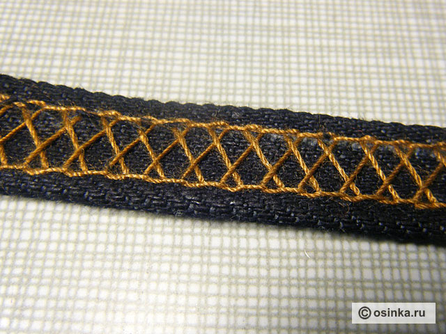 07. Важно, чтобы изнанка выглядела аккуратно и не обтрёпывалась.