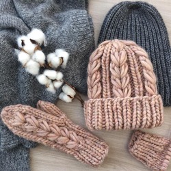 Схемы вязания детских шапочек и панам