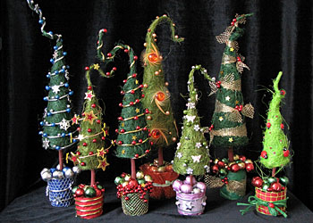 подделка своими руками новогодняя. новогодняя елка из разных материалов. подделка новогодняя елка. елочка из разных материалов своими руками. елочка из разных материалов своими руками.