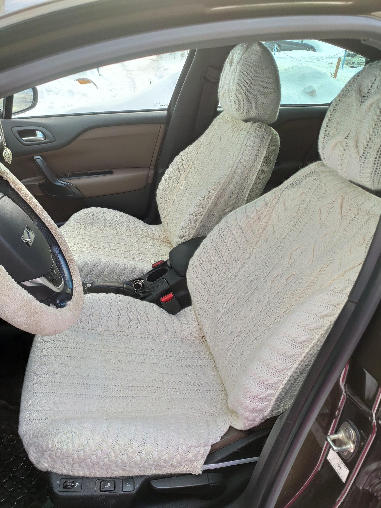 Авточехлы вязаные